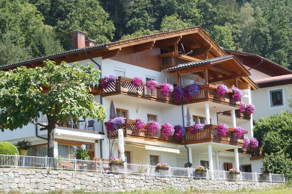 Haus Nowak Ferienwohnungen Millstatt Buitenkant foto