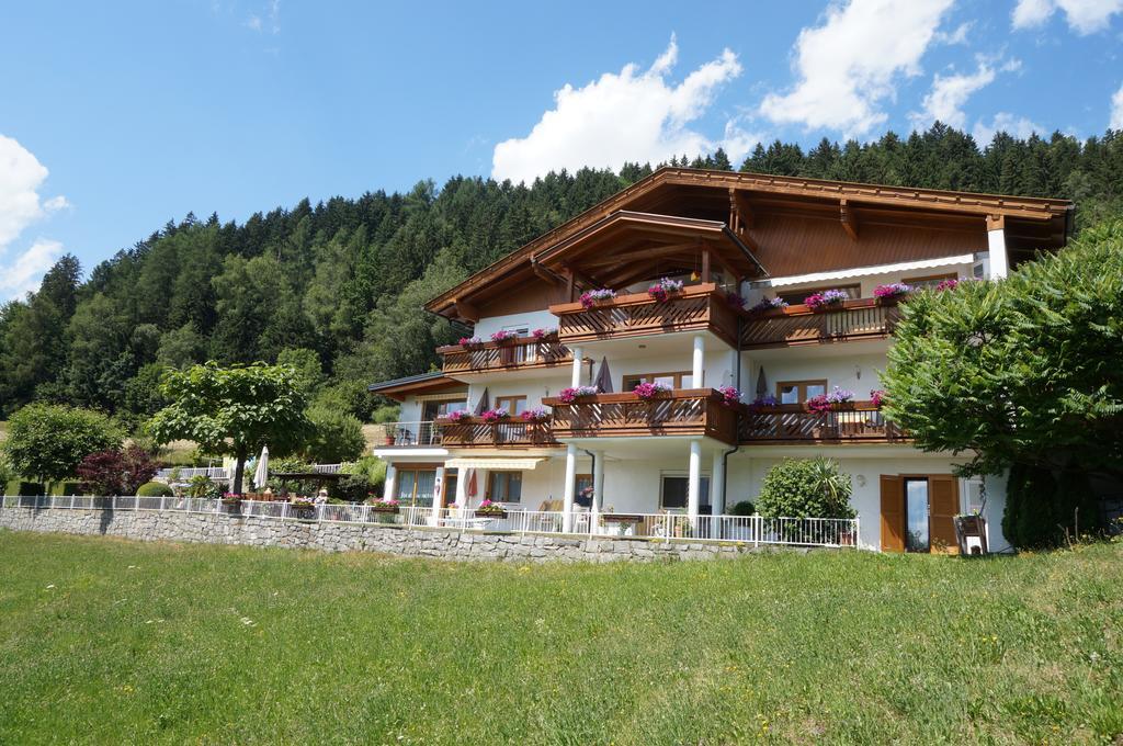 Haus Nowak Ferienwohnungen Millstatt Kamer foto
