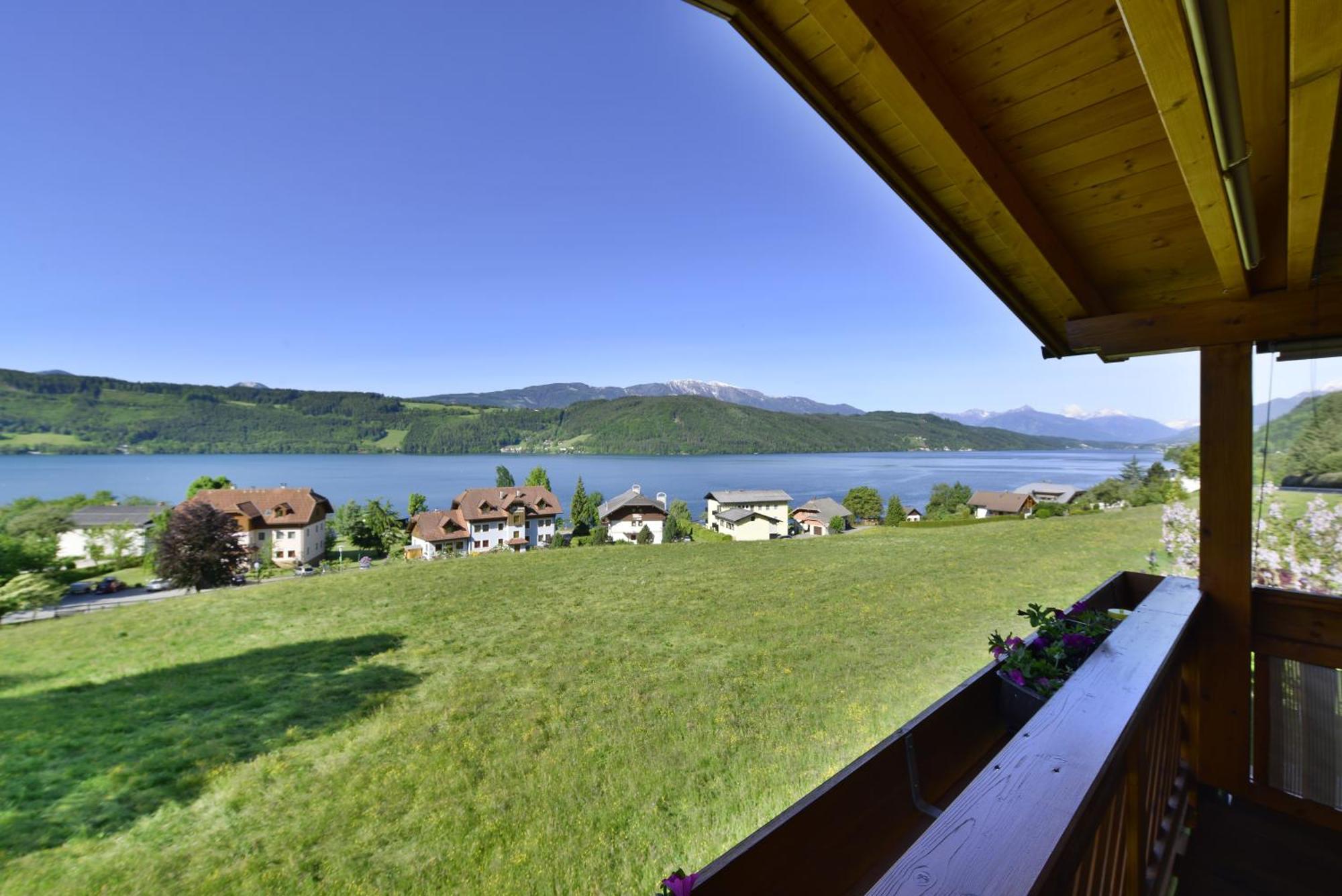 Haus Nowak Ferienwohnungen Millstatt Buitenkant foto
