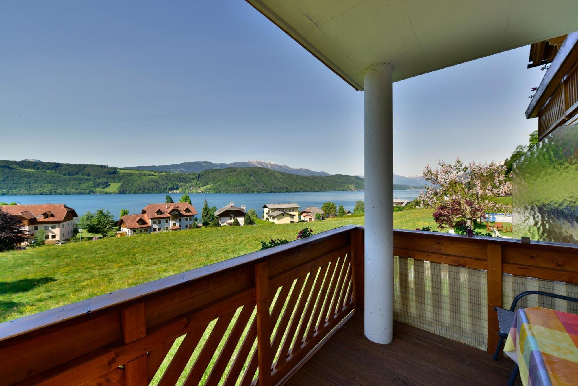 Haus Nowak Ferienwohnungen Millstatt Buitenkant foto