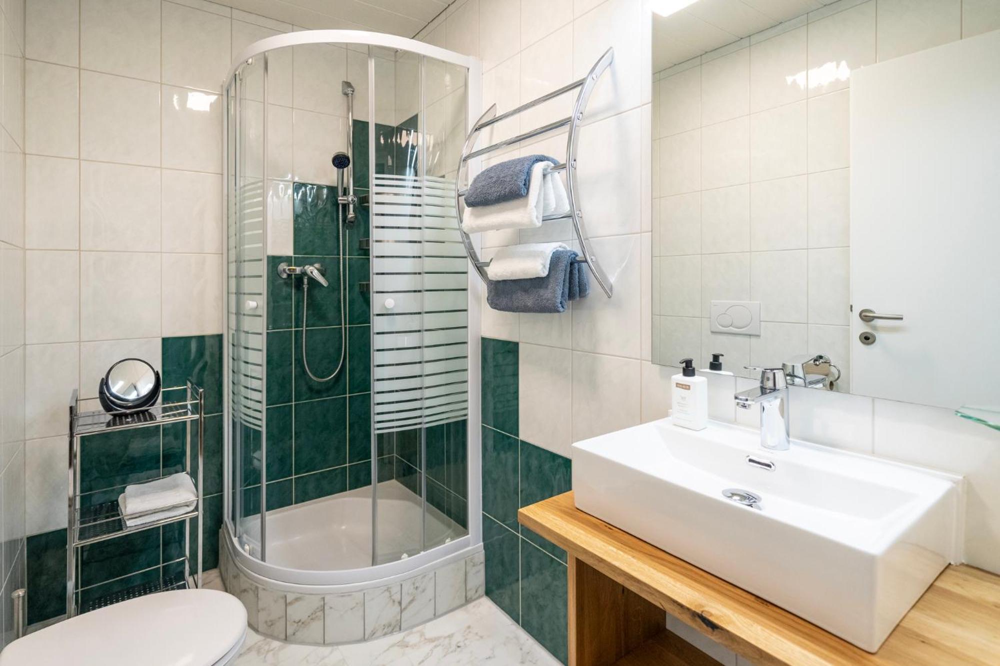 Haus Nowak Ferienwohnungen Millstatt Buitenkant foto